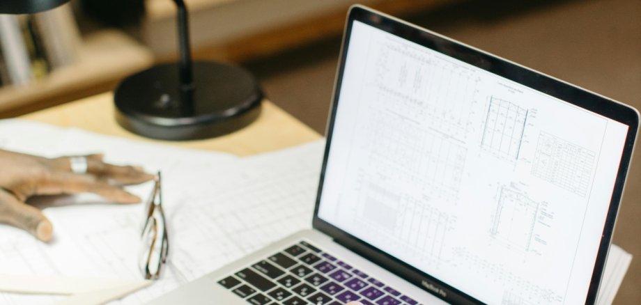 Laptop am Arbeitsplatz