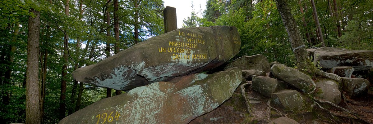 Pfälzer Weltachse