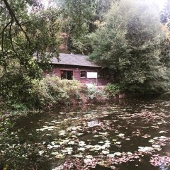 Fischerhütte am Schwarzweiher